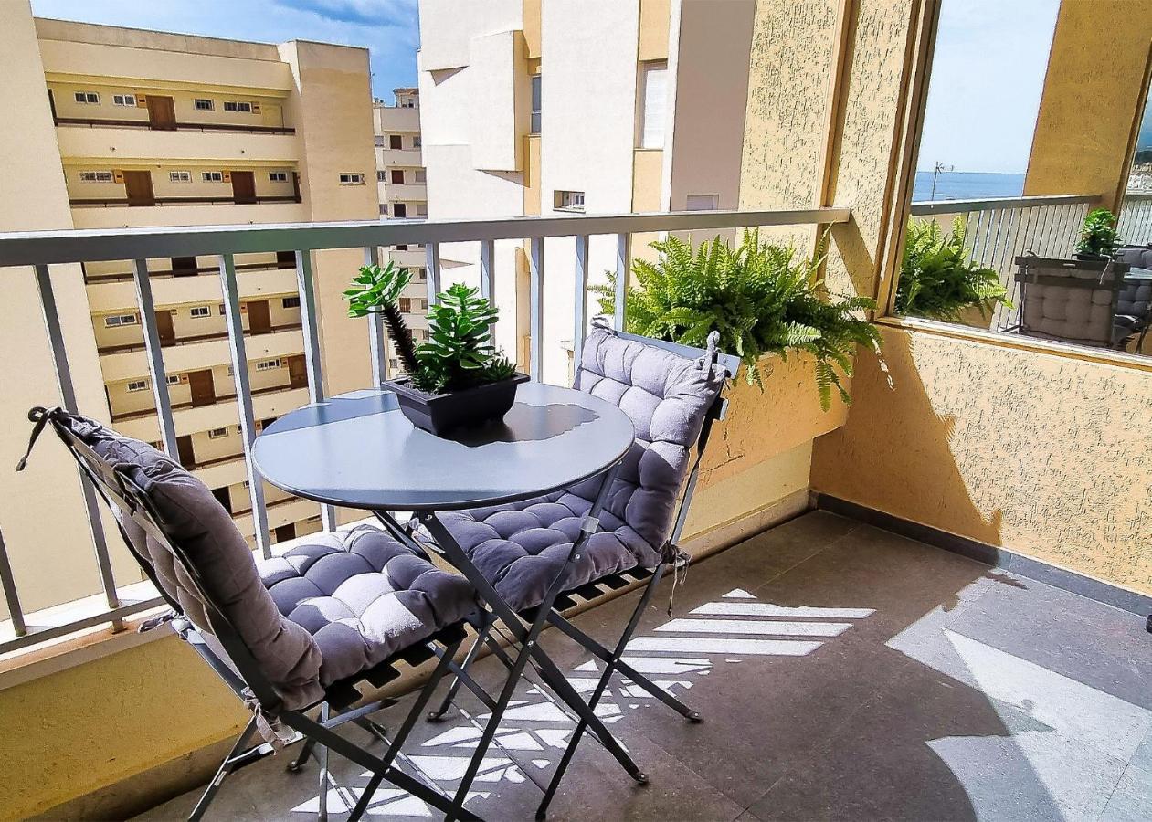 Apartment Cibeles 904. Moderm With Sea Views In Centre.